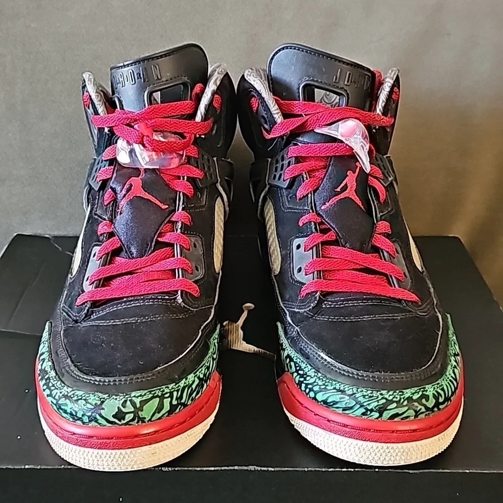 JORDAN SPIZIKE Black Varsity Red Classic Green 2017 Size 13